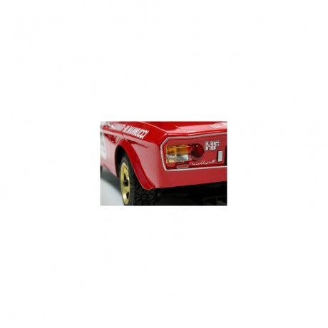 FULVIA HF 1600 RALLY 1972 PAINTED BODY WITH WHEELS TIRES 1/10