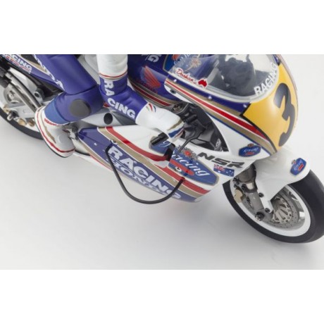 KYOSHO Moto Hanging On Racer Honda NSR 1991 1:8 Kit