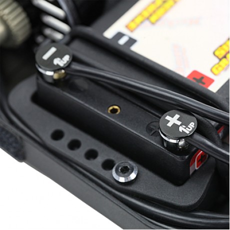 1UP RACING LowPro Bullet Plug Grips – Black/Black + LowPro Bullet Plugs 5mm (2pcs)